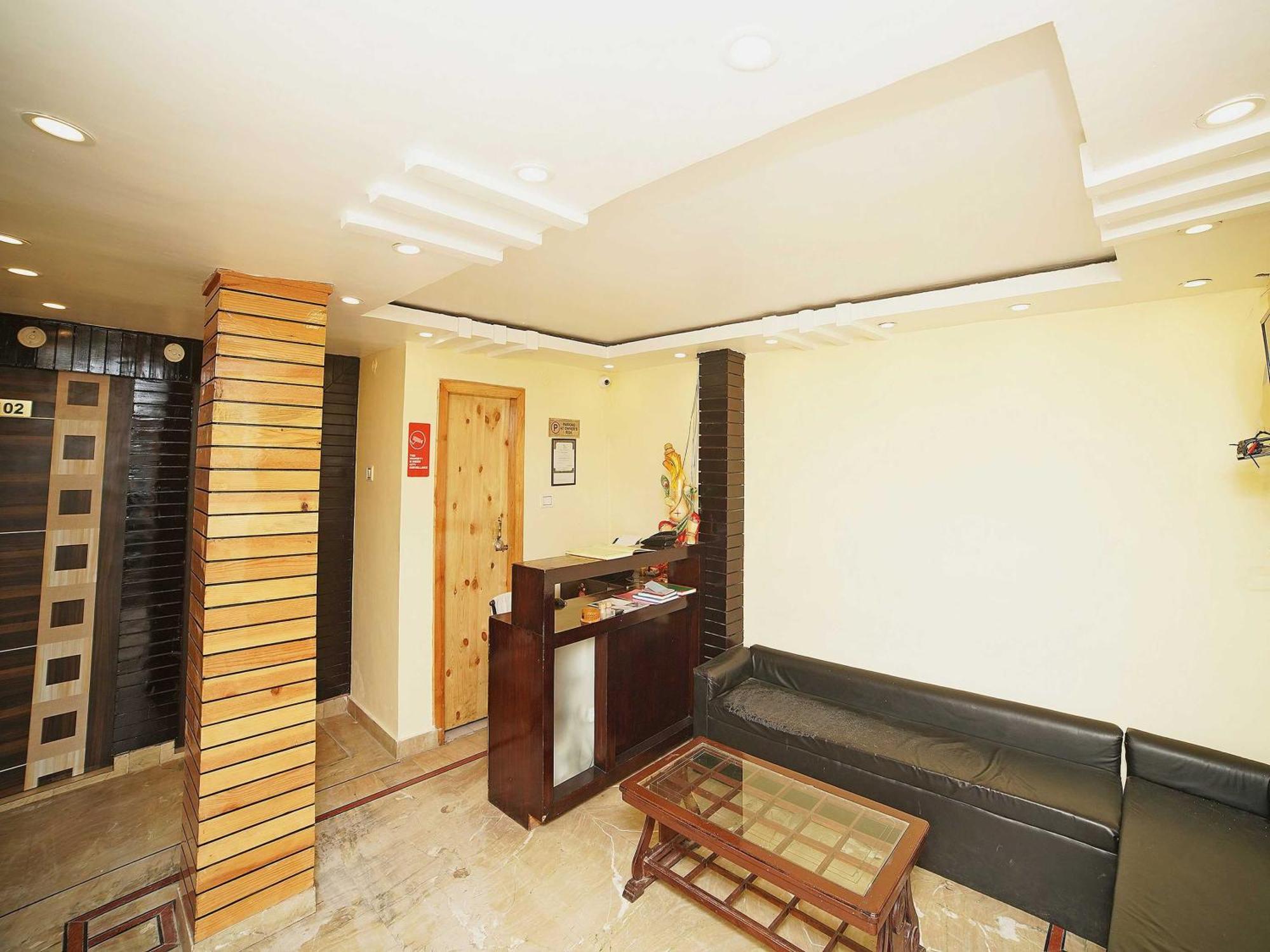 Hotel Oyo Flagship 8594 Golden Nest Nainital Exterior foto